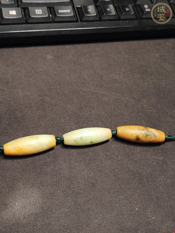 古玩玉器天然翡翠珠真品鑒賞圖