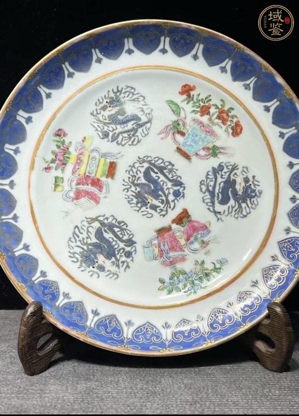 古玩陶瓷粉彩龍紋折腰盤真品鑒賞圖