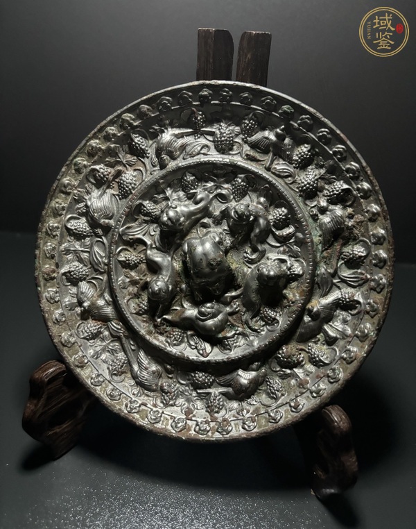 古玩唐·海獸葡萄鏡真品鑒賞圖