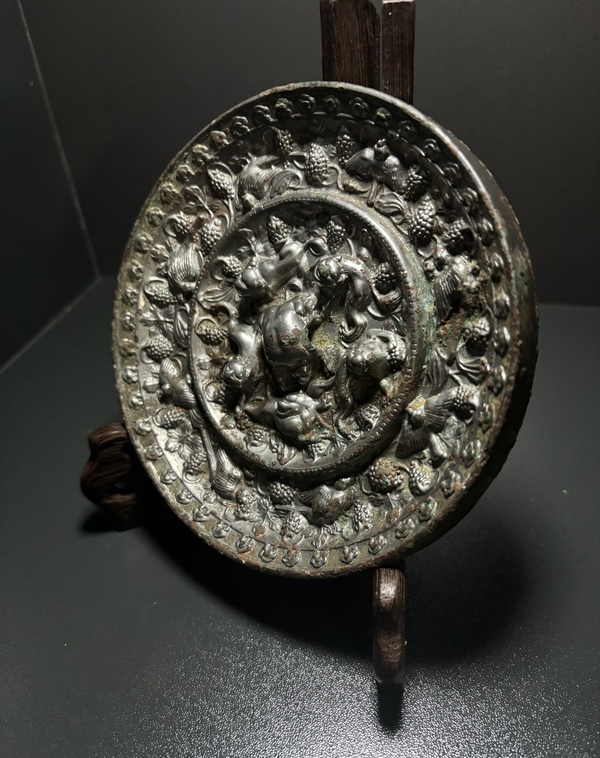 古玩銅器唐·海獸葡萄鏡拍賣,當前價格33500元