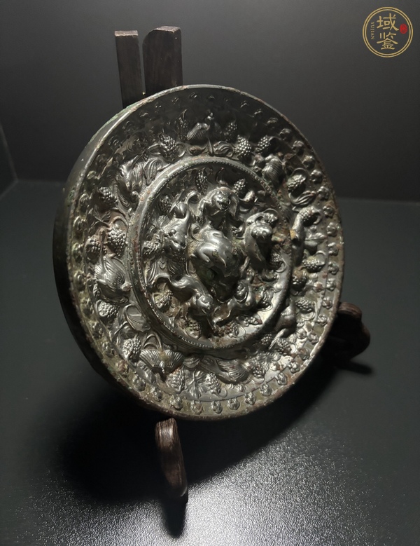 古玩銅器唐·海獸葡萄鏡真品鑒賞圖