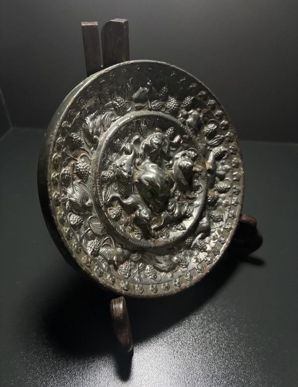 古玩銅器唐·海獸葡萄鏡拍賣,當前價格33500元