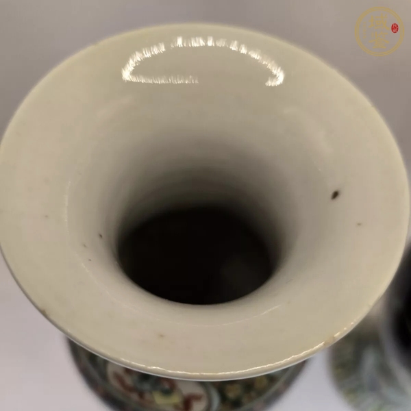 古玩陶瓷花鳥紋觀音瓶真品鑒賞圖