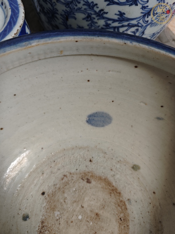古玩陶瓷祭藍釉香爐真品鑒賞圖