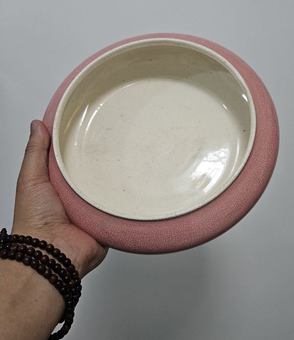 古玩陶瓷紅哥釉三足爐拍賣,當(dāng)前價(jià)格4800元