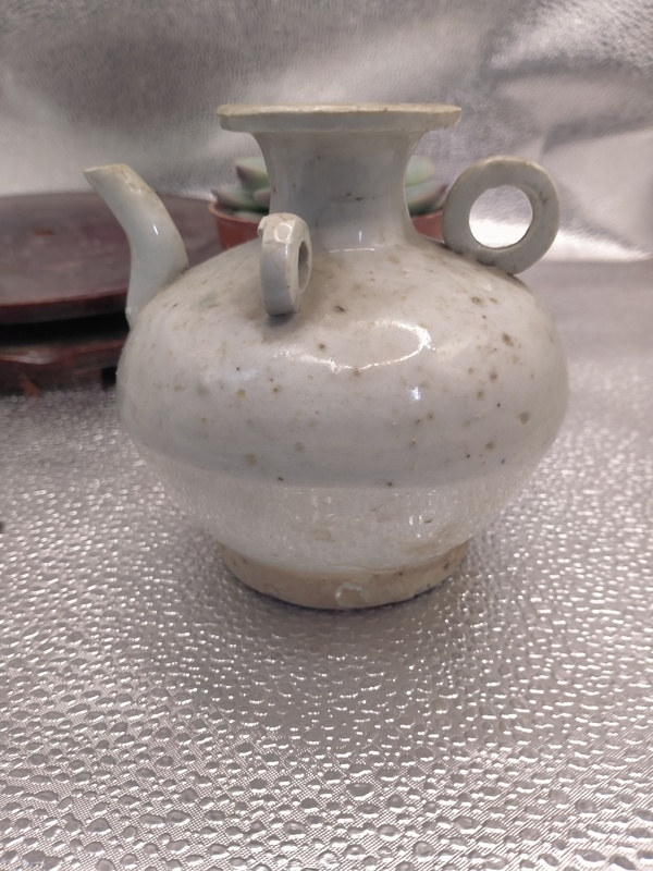 古玩陶瓷明末青白釉三系執壺拍賣,當前價格99元