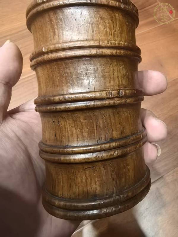 古玩雜項黃花梨木雕竹節形筆筒真品鑒賞圖