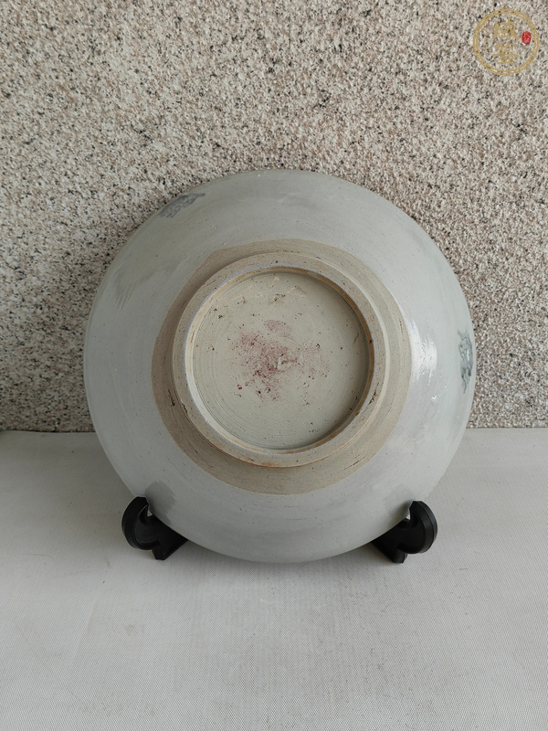 古玩陶瓷青花花卉紋盤真品鑒賞圖