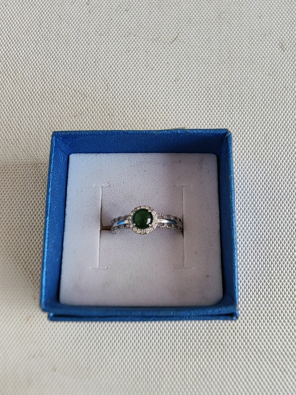 古玩玉器天然翡翠鑲嵌戒指拍賣，當前價格298元