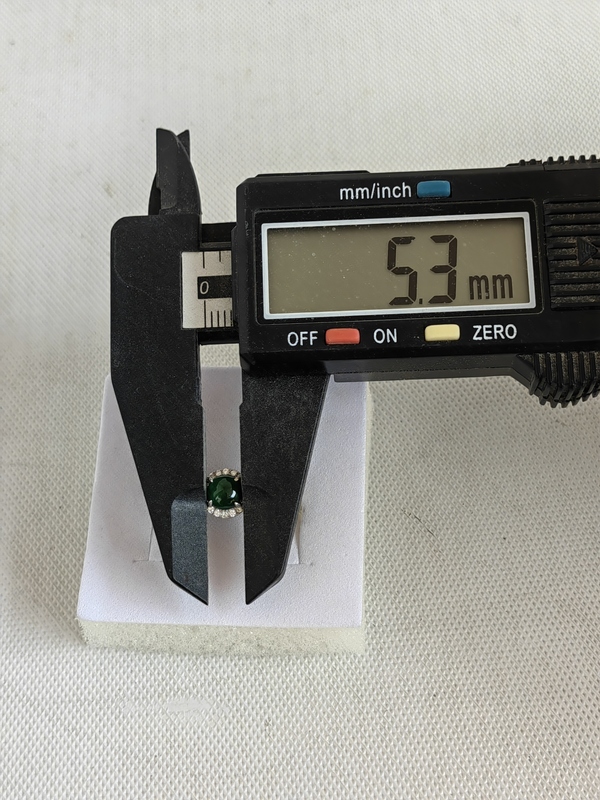 古玩玉器天然翡翠鑲嵌戒指拍賣，當前價格298元