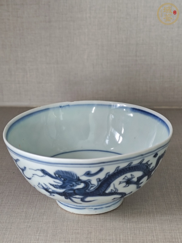 古玩陶瓷青花海水龍紋碗真品鑒賞圖
