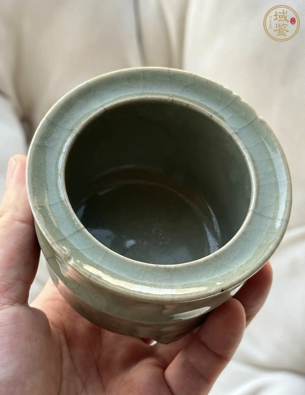 古玩陶瓷龍泉窯玄紋爐(或竹節爐)真品鑒賞圖