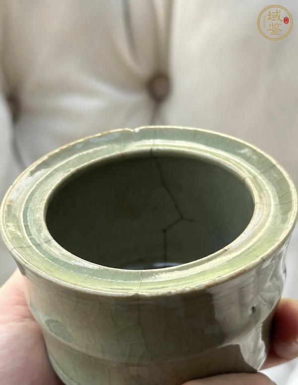 古玩陶瓷龍泉窯玄紋爐(或竹節爐)真品鑒賞圖