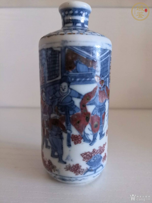 古玩陶瓷青花釉里紅人物故事紋鼻煙壺真品鑒賞圖