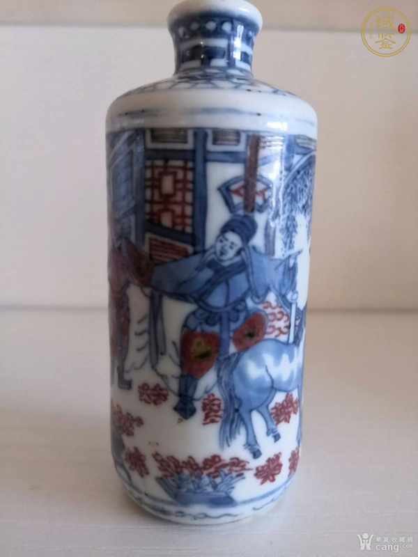 古玩陶瓷青花釉里紅人物故事紋鼻煙壺真品鑒賞圖