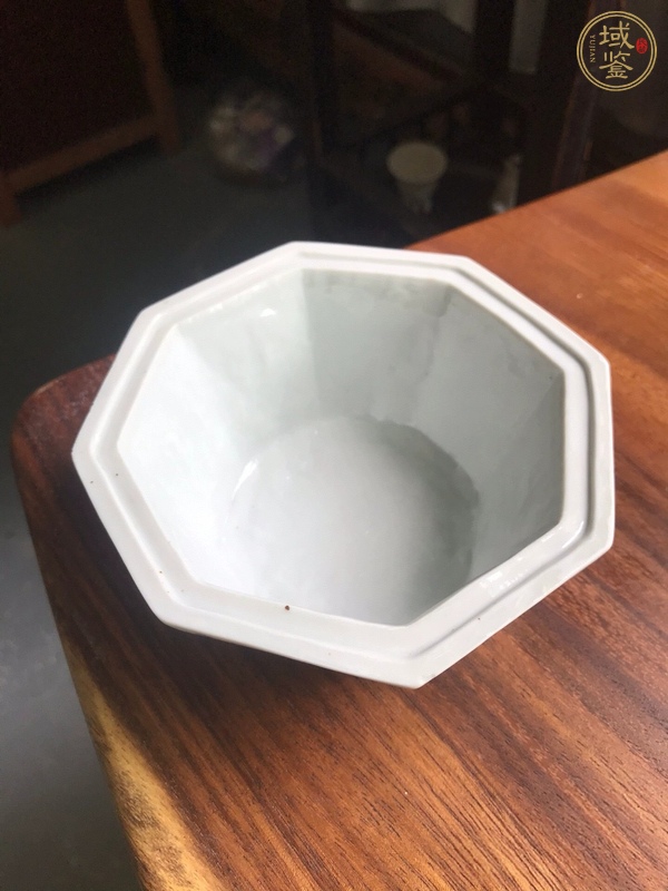 古玩陶瓷德化窯八仙圖模印八方水仙盆真品鑒賞圖