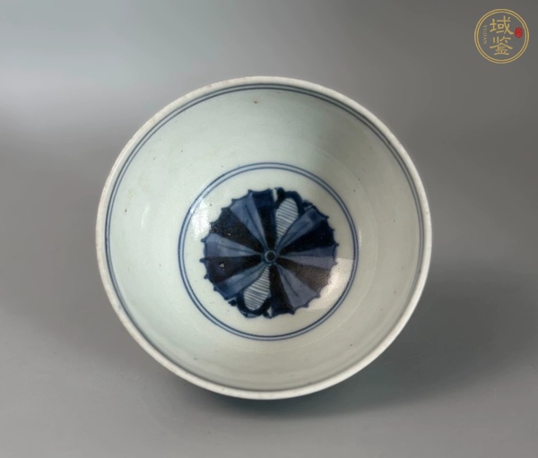 古玩陶瓷青花小碗真品鑒賞圖