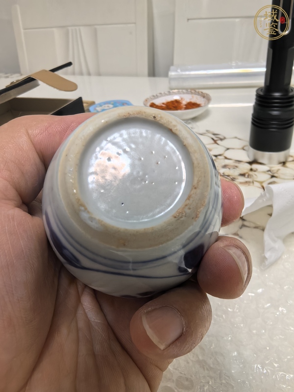 古玩陶瓷花卉紋青花罐真品鑒賞圖