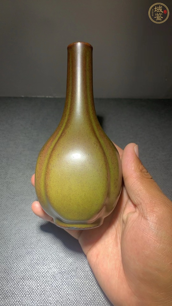 古玩陶瓷茶葉末釉海棠瓶真品鑒賞圖