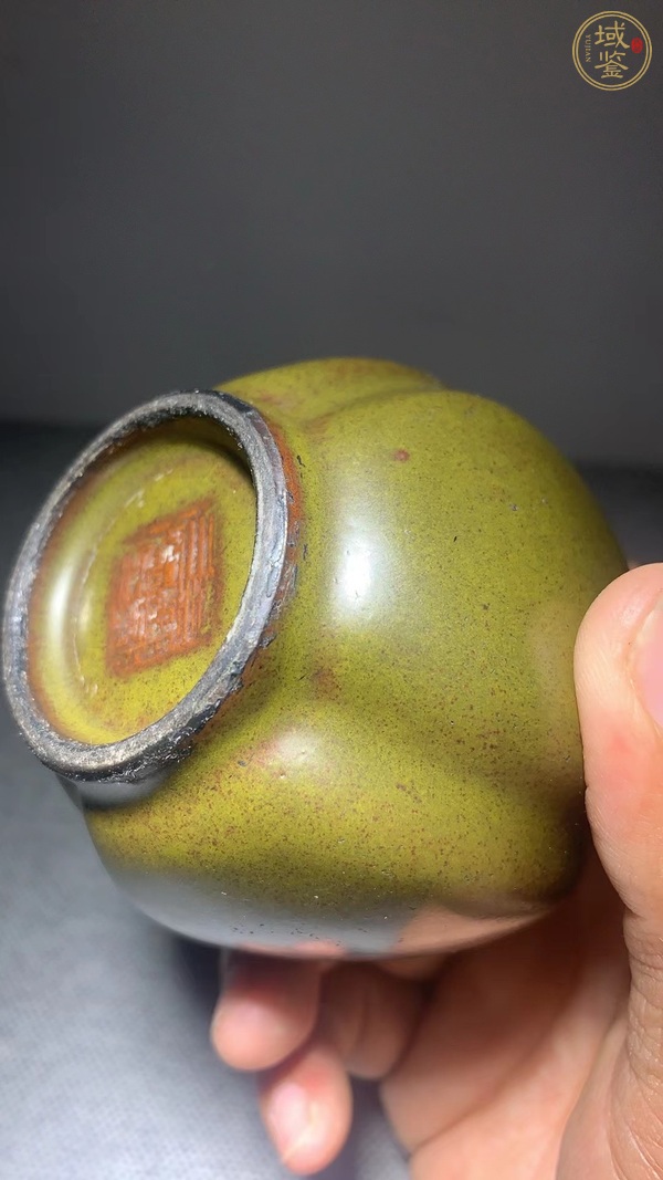 古玩陶瓷茶葉末釉海棠瓶真品鑒賞圖