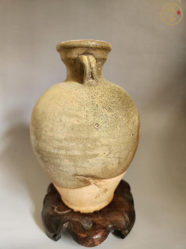 古玩陶瓷唐代茶葉末釉雙耳瓶真品鑒賞圖