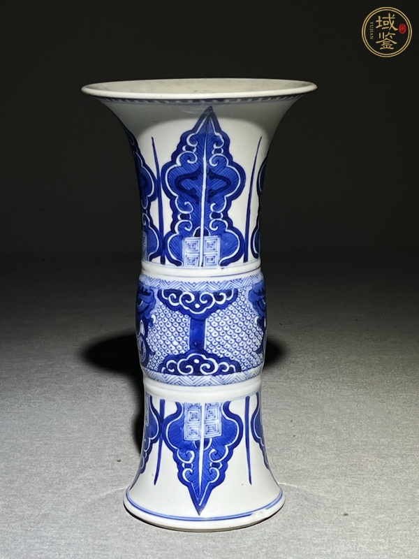 古玩陶瓷清康熙 青花壽面紋花觚真品鑒賞圖