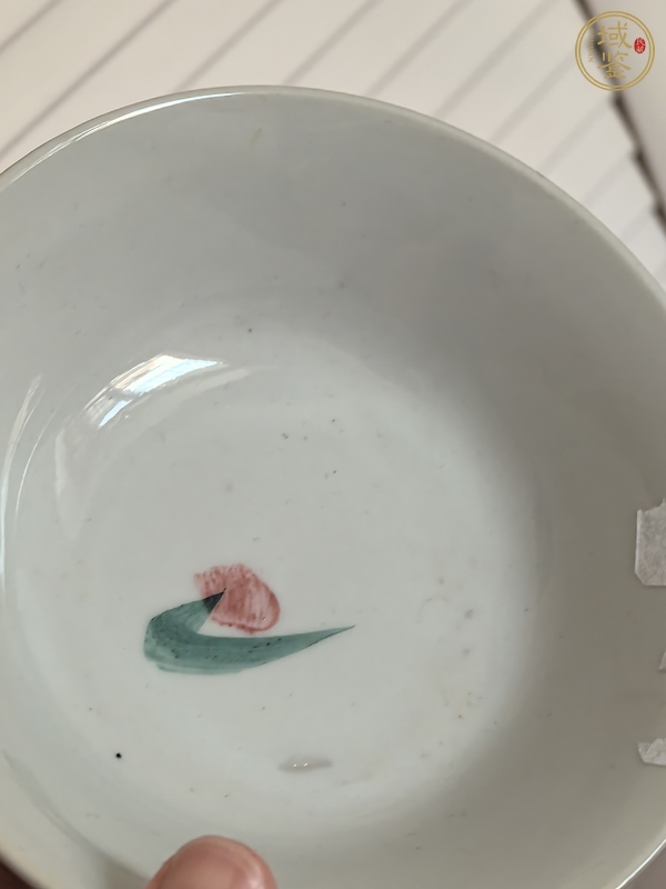 古玩陶瓷大雞圖碗真品鑒賞圖