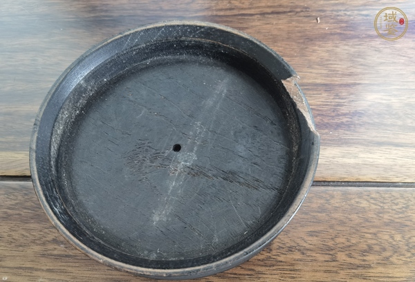 古玩陶瓷青花留白梅紋開(kāi)光博古圖罐真品鑒賞圖
