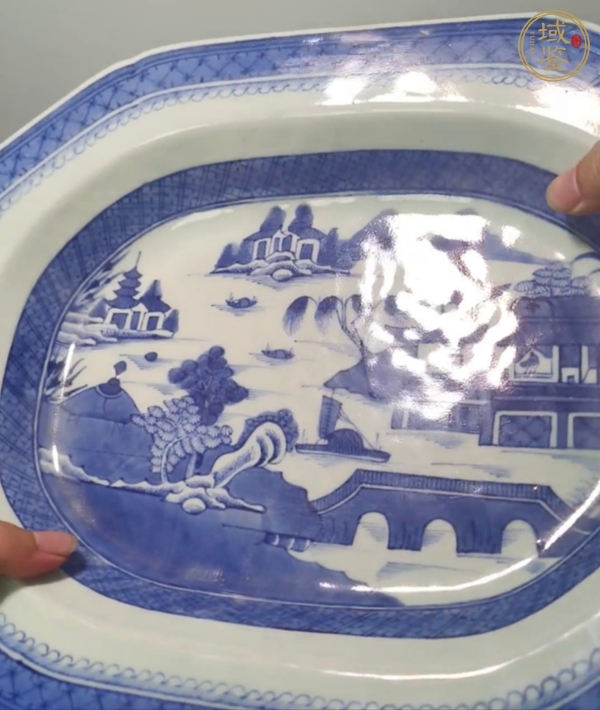 古玩陶瓷青花山水人物紋八方盤真品鑒賞圖