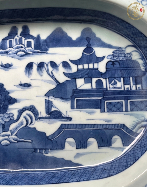古玩陶瓷青花山水人物紋八方盤真品鑒賞圖