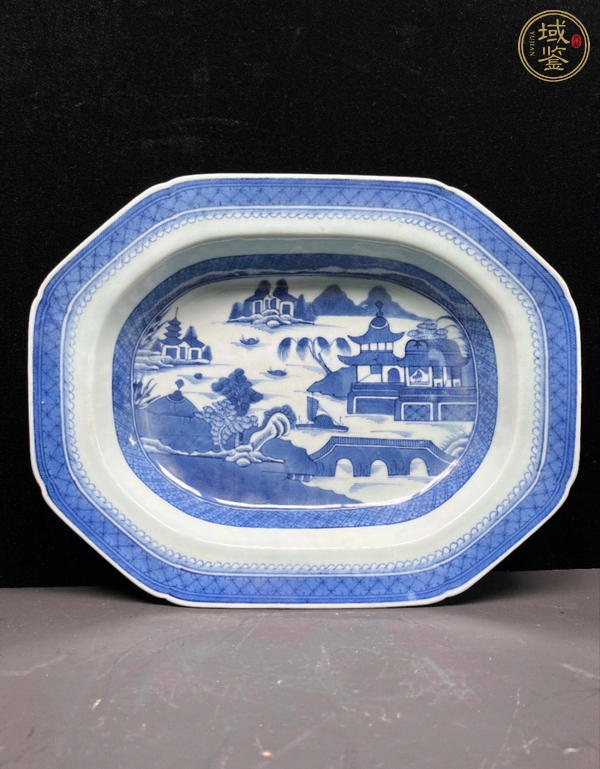 古玩陶瓷青花山水人物紋八方盤真品鑒賞圖