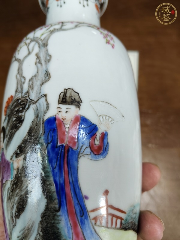 古玩陶瓷粉彩瓶真品鑒賞圖