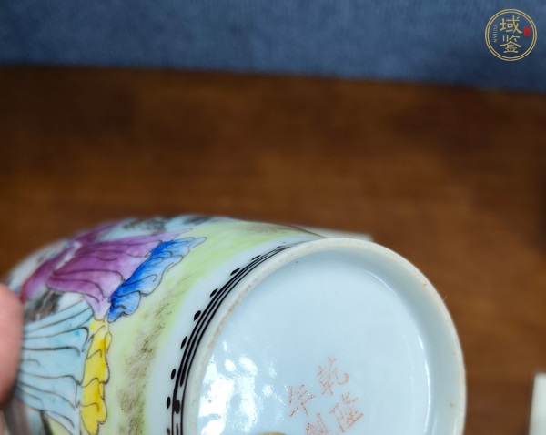 古玩陶瓷粉彩瓶真品鑒賞圖