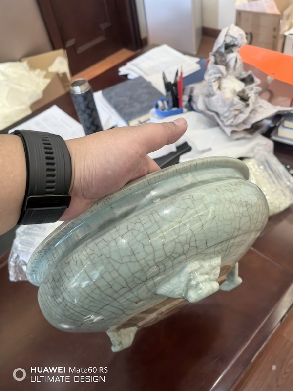 古玩陶瓷元末明初龍泉粉青釉三足爐拍賣,當前價格13800元