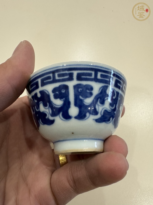 古玩陶瓷青花夔龍杯（疑似復(fù)窯）真品鑒賞圖