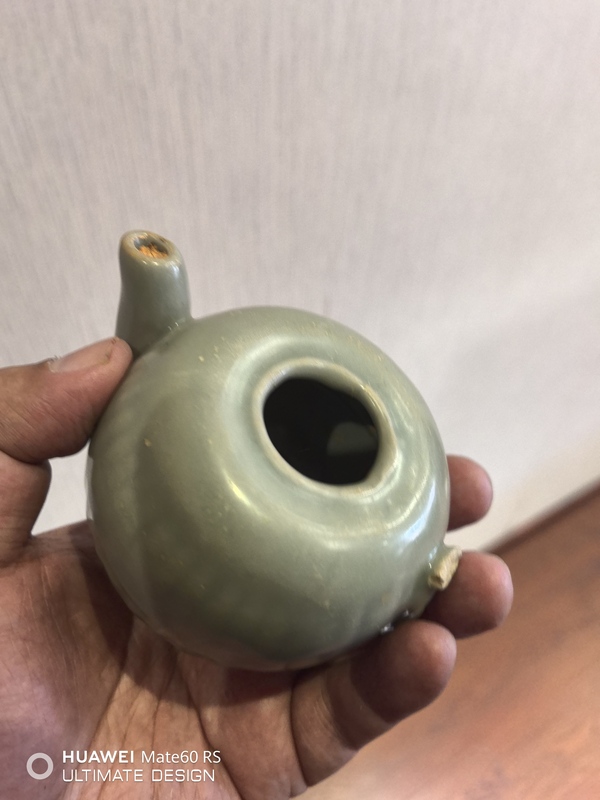 古玩陶瓷南宋龍泉青瓷執壺拍賣,當前價格6600元