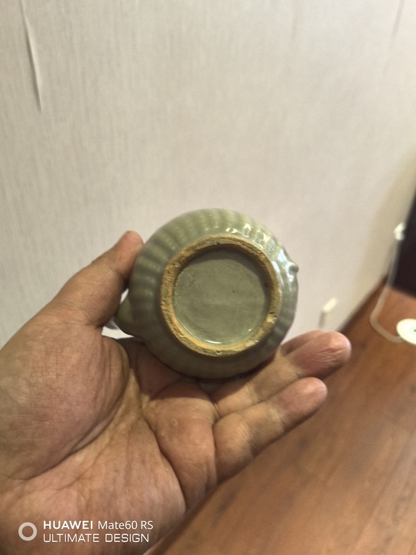 古玩陶瓷南宋龍泉青瓷執壺拍賣,當前價格6600元