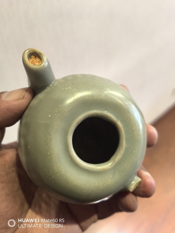 古玩陶瓷南宋龍泉青瓷執壺拍賣,當前價格6600元