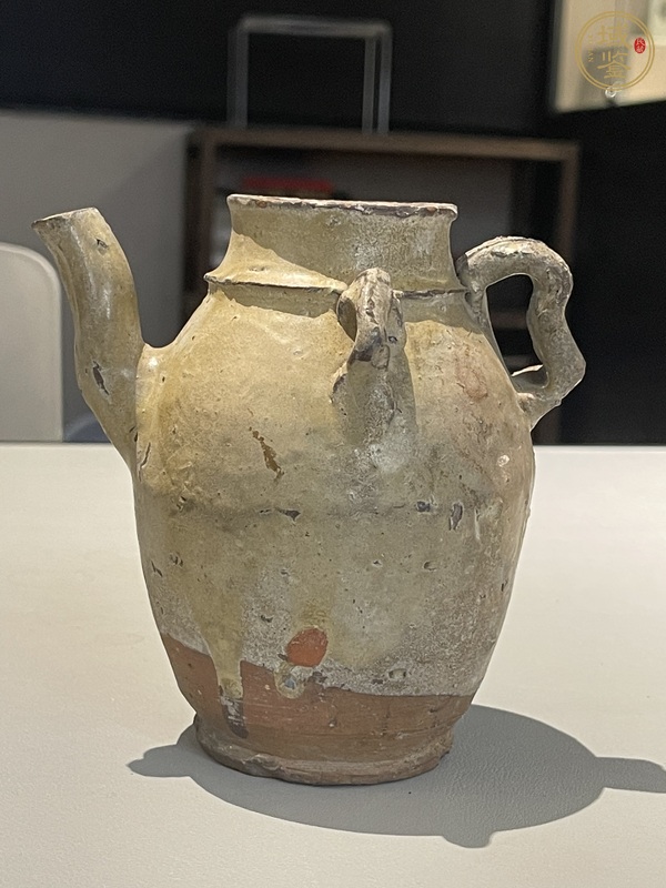 古玩唐代乳濁釉執壺真品鑒賞圖