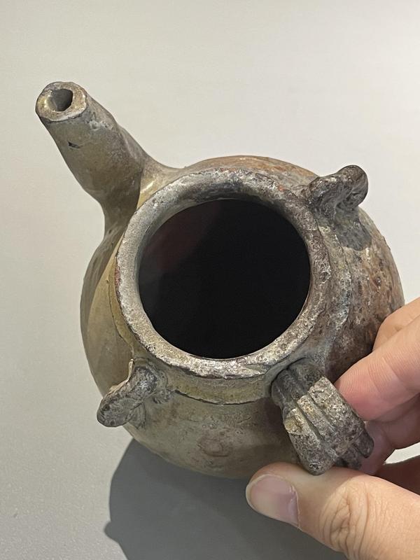 古玩陶瓷唐代乳濁釉執壺拍賣,當前價格999元
