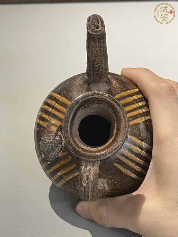 古玩陶瓷宋代線條紋執壺真品鑒賞圖
