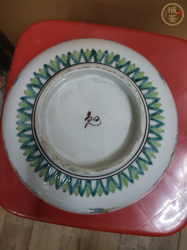 古玩陶瓷博古圖粉彩碗真品鑒賞圖
