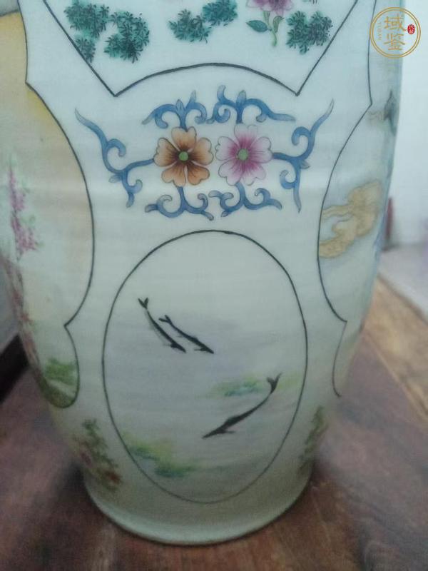 古玩陶瓷油粉彩人物故事紋撇口瓶,模糊,偏老真品鑒賞圖