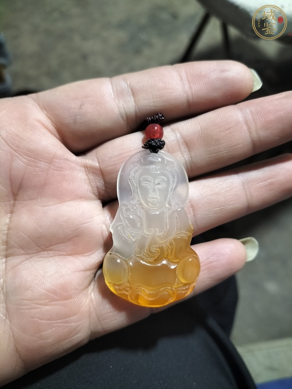 古玩玉髓觀音掛件真品鑒賞圖