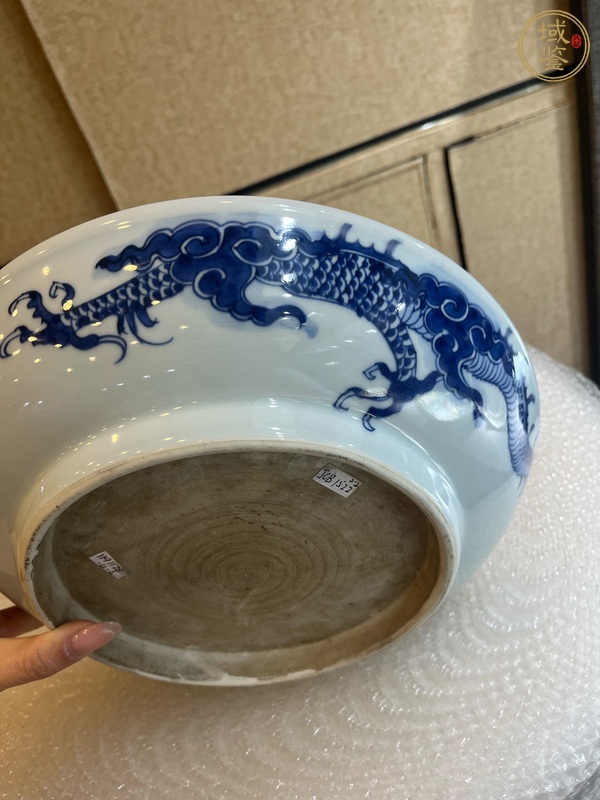 古玩陶瓷青花過墻龍紋盤，疑似復窯真品鑒賞圖