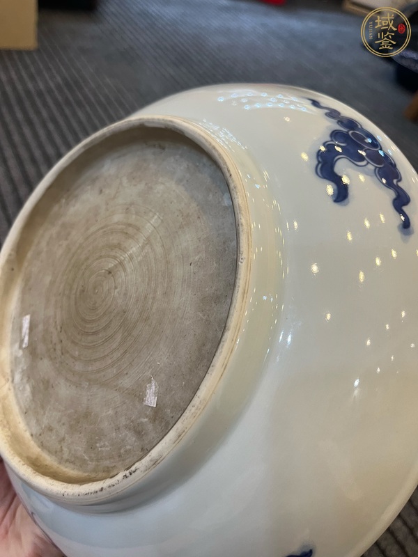 古玩陶瓷青花過墻龍紋盤，疑似復窯真品鑒賞圖