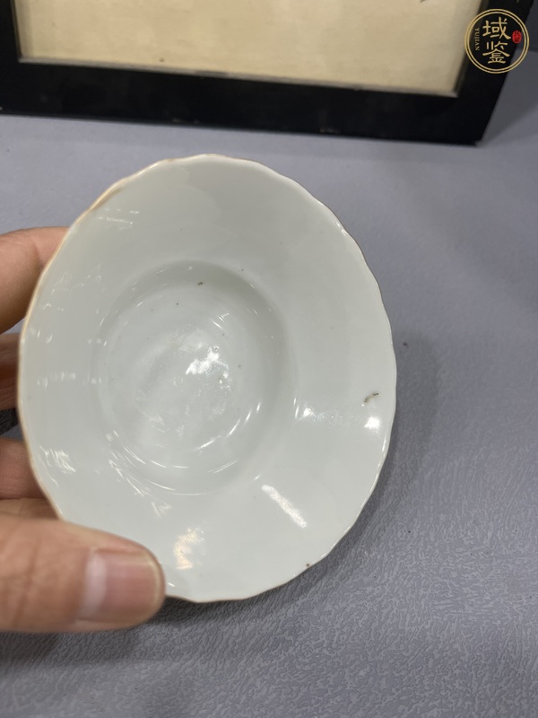古玩陶瓷檸檬黃釉茶圓真品鑒賞圖