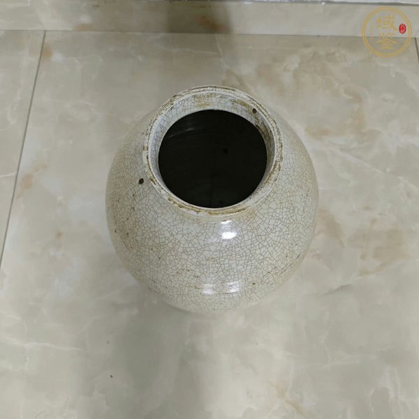 古玩陶瓷李朝白瓷月亮罐真品鑒賞圖