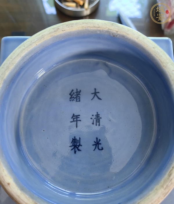 古玩陶瓷天藍(lán)釉八卦琮式瓶真品鑒賞圖