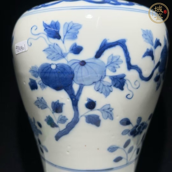 古玩陶瓷花卉紋青花梅瓶真品鑒賞圖